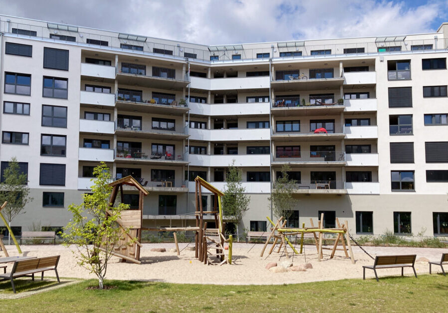 Blaue Insel eG Hoffassade