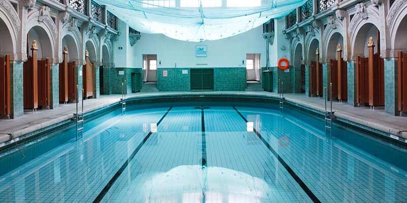 Baerwaldbad Becken LIST