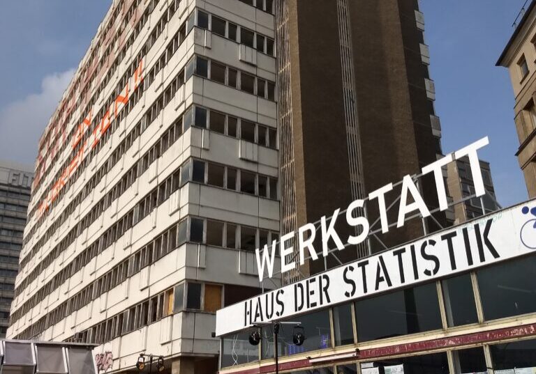 Haus-der-Statistik 1